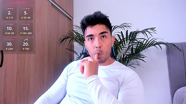 Snapshot of Alan_greek_1 chatting on 20, 10, 2025 Alan greek 1 online show from 20, 10, 2025