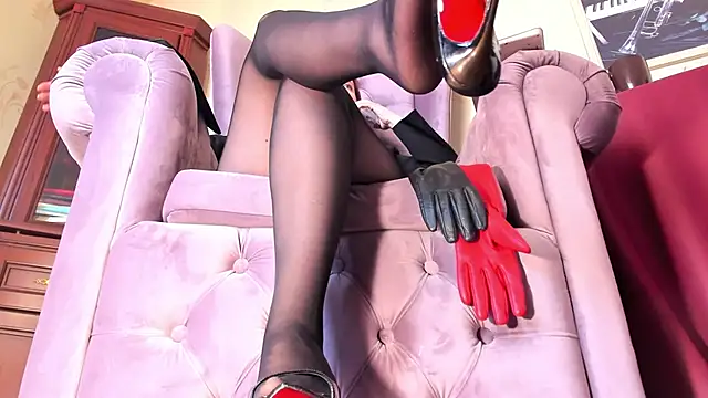 LillaGoddess online show from 11, 5, 2026