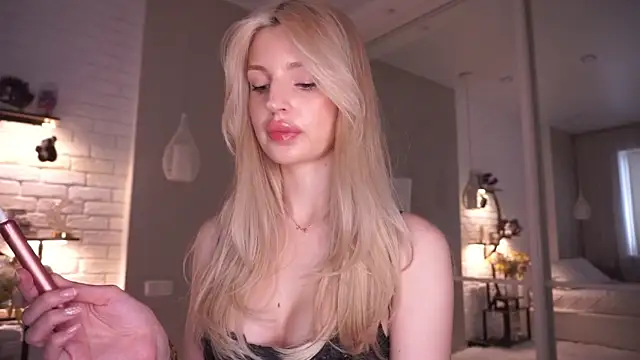 Grace Gordon online show from 11, 4, 2026