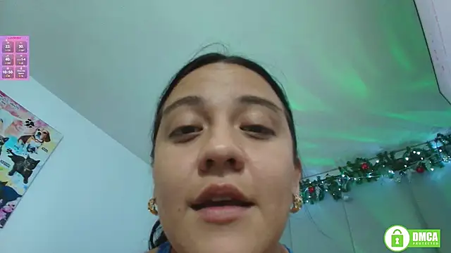 Snapshot of carla_rossin chatting on 21, 12, 2025 carla rossin online show from 21, 12, 2025