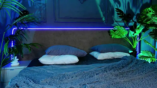 Snapshot of Liv_Fay chatting on 21, 3, 2025 Liv Fay online show from 21, 3, 2025