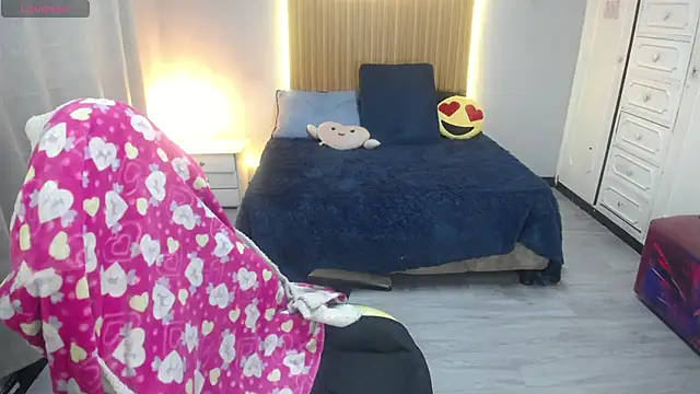 Snapshot of sailor_moon07 chatting on 21, 6, 2026 sailor moon07 online show from 21, 6, 2026