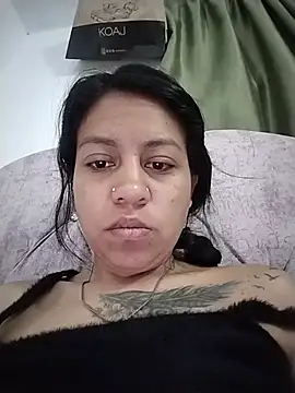 Snapshot of Tiphanydirty3 chatting on 2, 7, 2026 Tiphanydirty3 online show from 2, 7, 2026