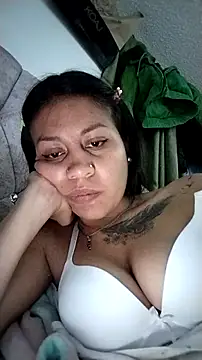 Tiphanydirty3 online show from 11, 4, 2026