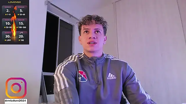 DerekOlsen online show from 23, 10, 2025