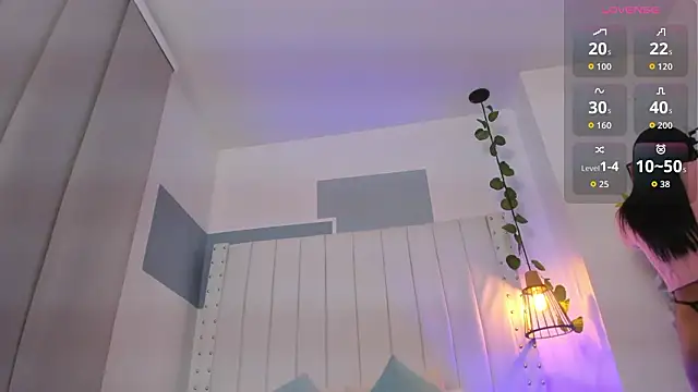 Snapshot of hannah_gray chatting on 16, 1, 2026 hannah gray online show from 16, 1, 2026