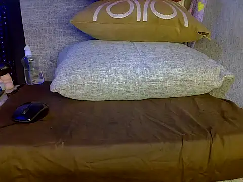 creamyjuices01 online show from 19, 9, 2025