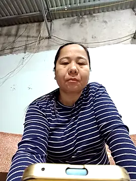 Queen 18200 online show from 25, 3, 2026