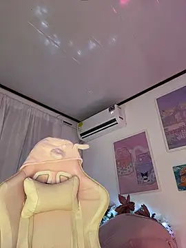 Tsuki-moon online show from 7, 1, 2026