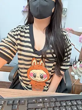 Snapshot of Jenni_nana chatting on 5, 3, 2025 Jenni nana online show from 5, 3, 2025