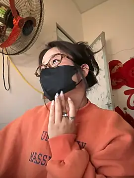 Snapshot of Jenni_nana chatting on 1, 1, 2025 Jenni nana online show from 1, 1, 2025