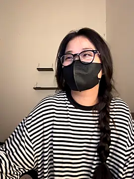 Snapshot of Jenni_nana chatting on 6, 10, 2025 Jenni nana online show from 6, 10, 2025