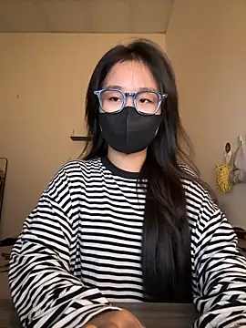 Snapshot of Jenni_nana chatting on 6, 10, 2025 Jenni nana online show from 6, 10, 2025