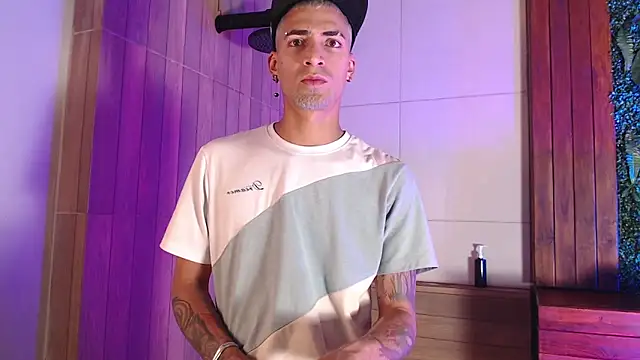 DrakeNeumann online show from 11, 11, 2025