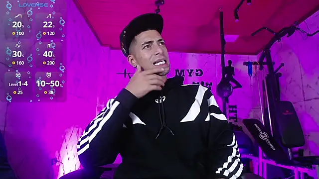 DrakeNeumann online show from 4, 11, 2025