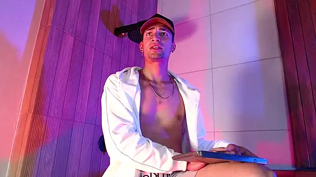 DrakeNeumann online show from 24, 10, 2025