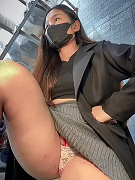 Tina 995 online show from 9, 1, 2025