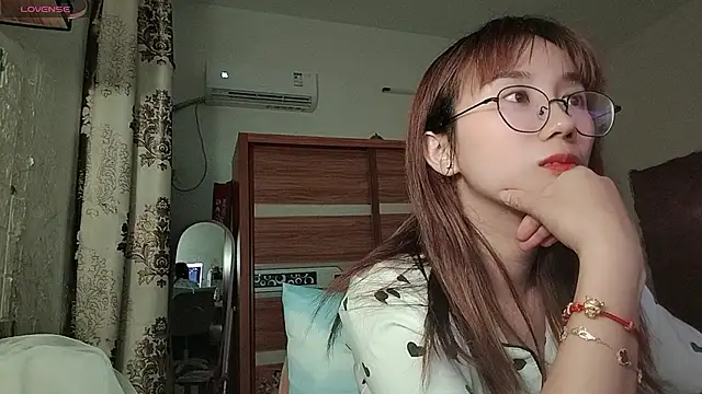 Lili 666 online show from 2, 5, 2026