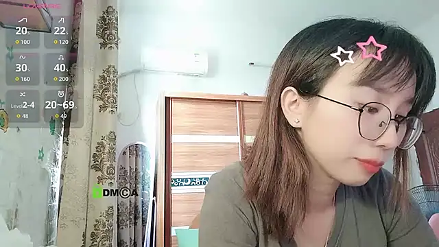 Lili 666 online show from 14, 10, 2025