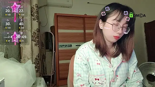 Lili 666 online show from 18, 12, 2025