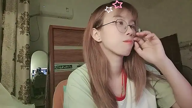Snapshot of Lili_666 chatting on 14, 7, 2026 Lili 666 online show from 14, 7, 2026
