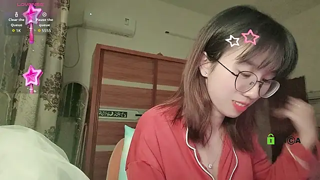 Lili 666 online show from 14, 11, 2025