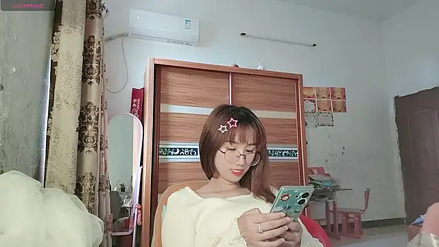 Lili 666 online show from 24, 4, 2026