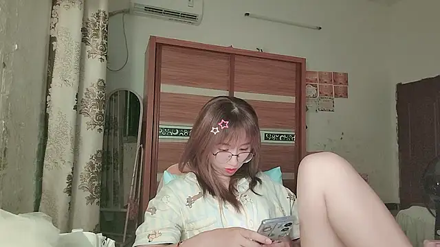 Snapshot of Lili_666 chatting on 12, 7, 2026 Lili 666 online show from 12, 7, 2026