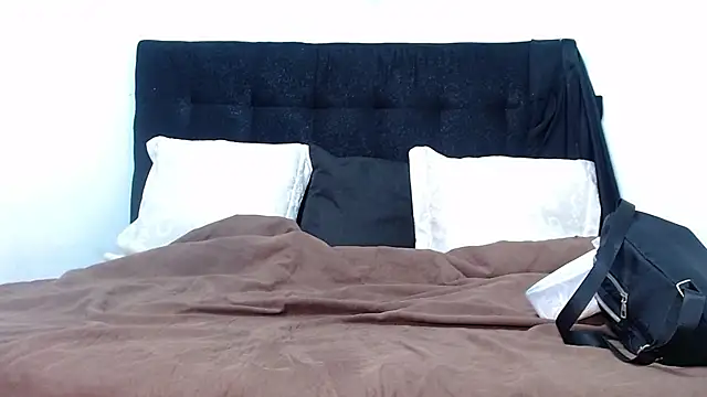 srta luciana online show from 4, 2, 2026