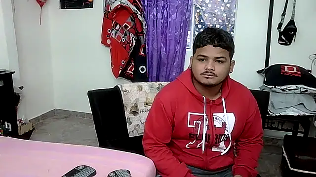 Boycuriousxxx online show from 26, 4, 2026
