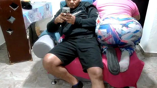 Snapshot of Boycuriousxxx chatting on 9, 6, 2026 Boycuriousxxx online show from 9, 6, 2026