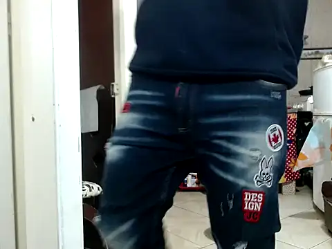 Boycuriousxxx online show from 3, 12, 2025