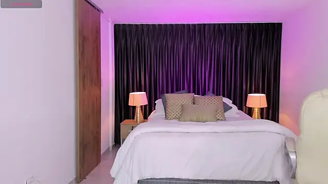 karlaa james online show from 12, 3, 2025