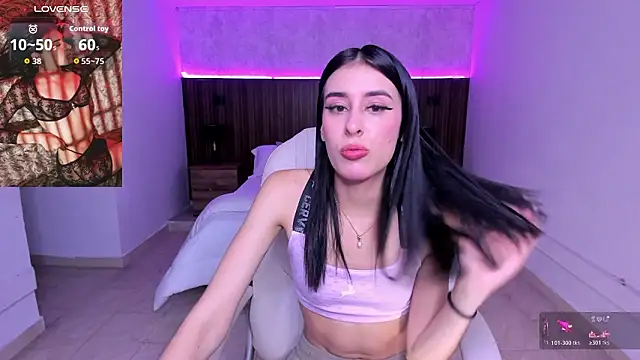 Snapshot of karlaa_james chatting on 7, 2, 2026 karlaa james online show from 7, 2, 2026