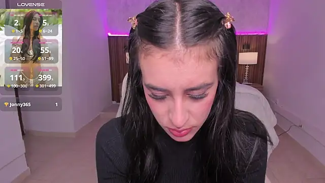 Snapshot of karlaa_james chatting on 26, 5, 2026 karlaa james online show from 26, 5, 2026