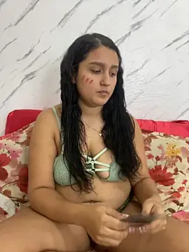 saray gomez22 online show from 18, 3, 2025