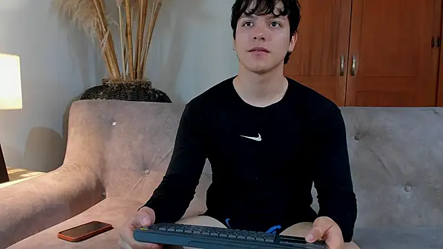 Snapshot of bravoboreal chatting on 2, 12, 2025 bravoboreal online show from 2, 12, 2025