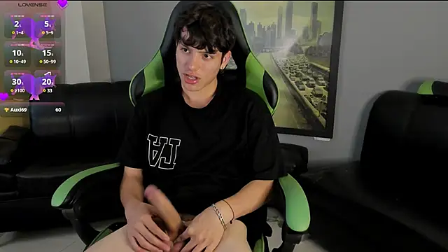 Snapshot of bravoboreal chatting on 18, 12, 2024 bravoboreal online show from 18, 12, 2024