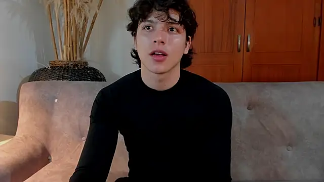 Snapshot of bravoboreal chatting on 16, 10, 2025 bravoboreal online show from 16, 10, 2025