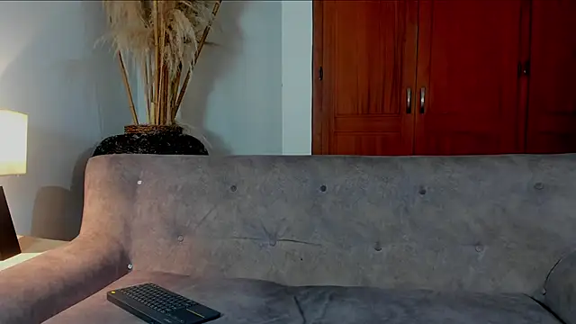 Snapshot of bravoboreal chatting on 4, 11, 2025 bravoboreal online show from 4, 11, 2025