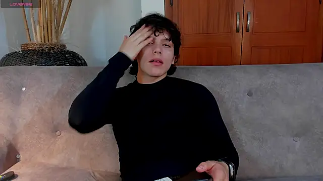 Snapshot of bravoboreal chatting on 17, 10, 2025 bravoboreal online show from 17, 10, 2025