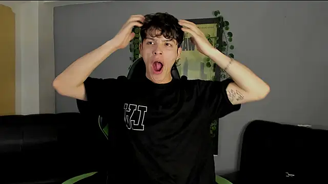 Snapshot of bravoboreal chatting on 12, 12, 2024 bravoboreal online show from 12, 12, 2024