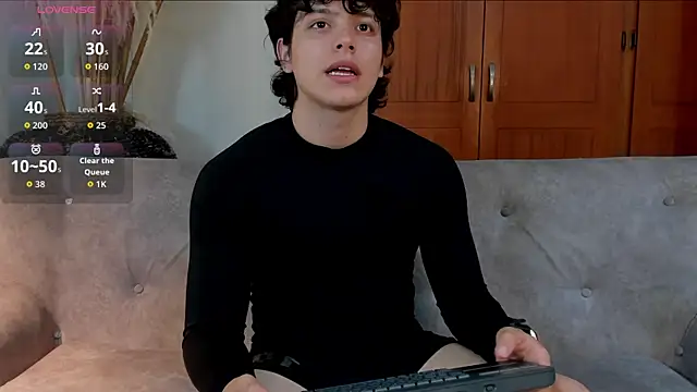 Snapshot of bravoboreal chatting on 28, 10, 2025 bravoboreal online show from 28, 10, 2025