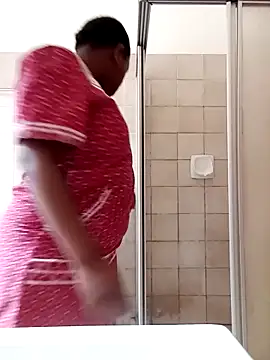 Sexymamibo online show from 1, 1, 2025