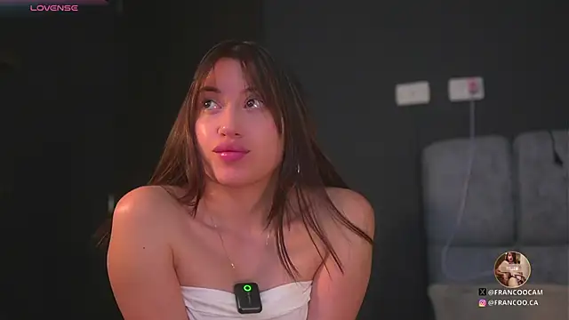 eimy22 online show from 4, 11, 2025