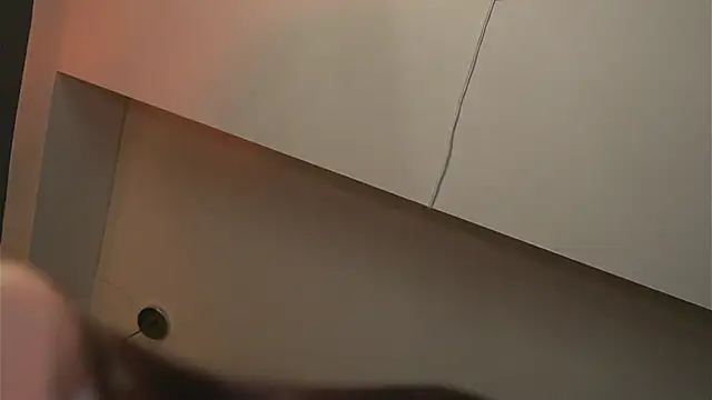 eimy22 online show from 5, 3, 2025