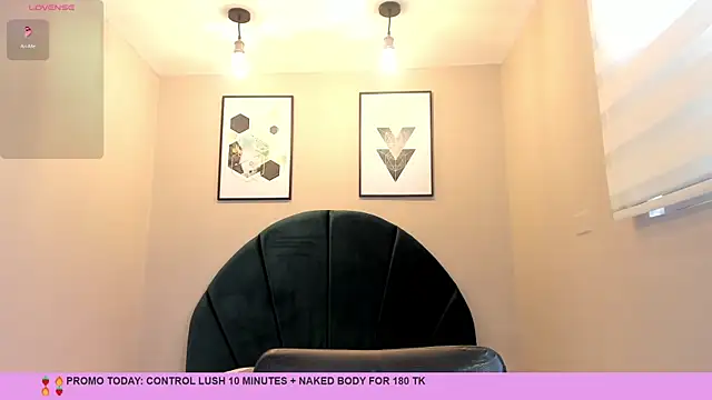 Snapshot of Miranda_doll_ chatting on 26, 6, 2026 Miranda doll online show from 26, 6, 2026