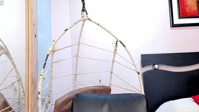 Miranda doll  online show from 30, 3, 2026