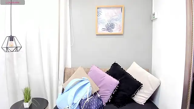 Snapshot of Miranda_doll_ chatting on 11, 7, 2026 Miranda doll online show from 11, 7, 2026