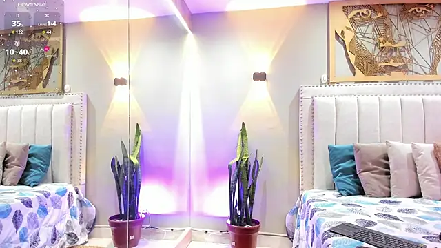 Snapshot of Miranda_doll_ chatting on 20, 10, 2025 Miranda doll online show from 20, 10, 2025